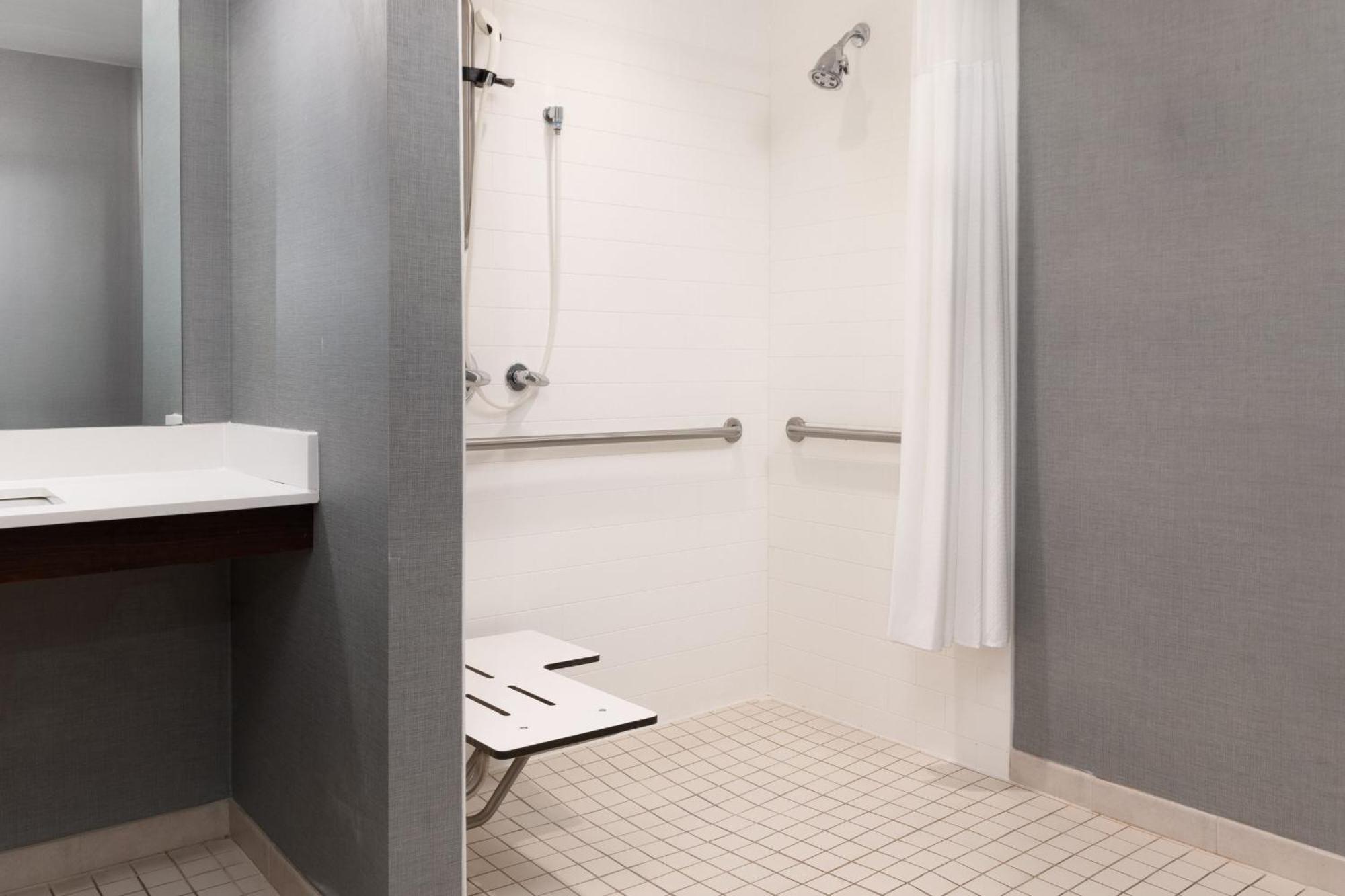 Residence Inn By Marriott Youngstown Warren/Niles Zewnętrze zdjęcie
